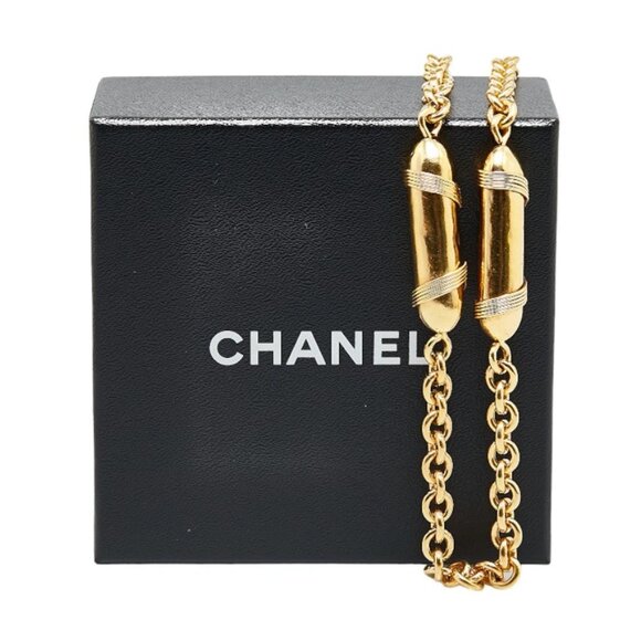 CHANEL Toggle Long Chain Necklace 33" Gold Tone Auth - Picture 2 of 8